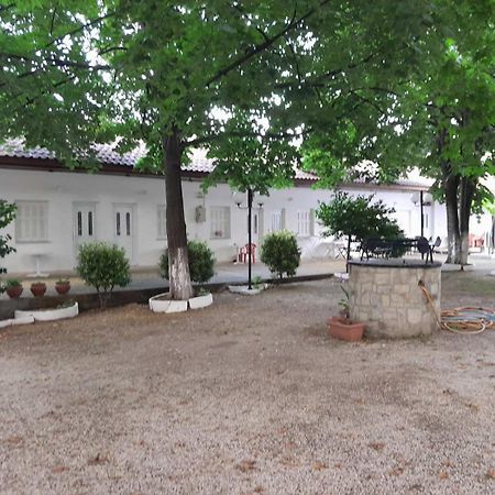 Avli Studios Kokkino Nero Exterior photo
